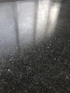 テナント改修工事HTCスーパーフロア（鏡面研磨仕上げ）8 - タナカペインティング-田中塗り床工業-