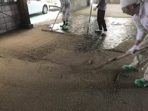 塗り床改修工事2 - 下地処理1　タナカペインティング-田中塗り床工業-