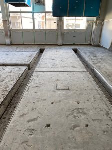 弁当工場塗り床工事 - 新潟県燕市