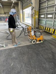 倉庫／水系硬質ウレタンペースト工法（ミルクリートMF）-神奈川県