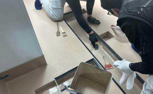 飲食店厨房/水系硬質ウレタン塗床工事-東京都