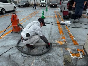 店舗駐車場/FRP防水撤去-長野県