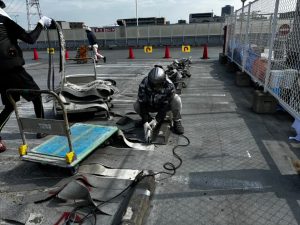 大型店舗駐車場/防水撤去および研磨仕上げ-埼玉県