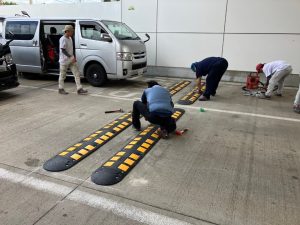 倉庫/車両用減速帯設置工事-埼玉県