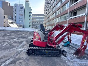 商業施設駐車場/ウレタン防水撤去､剥がし､研磨､ハツリ､アスコン撤去-東京都